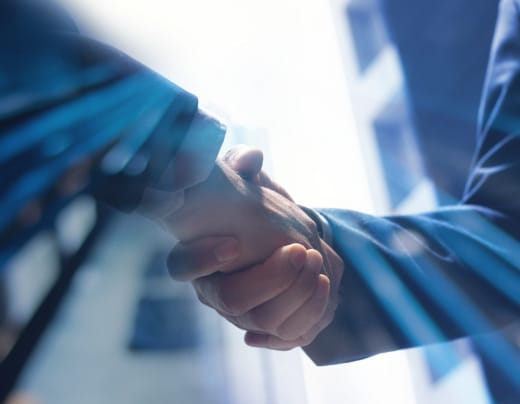 成果報酬・相談しやすさを訴求したウェブサイトの画面例